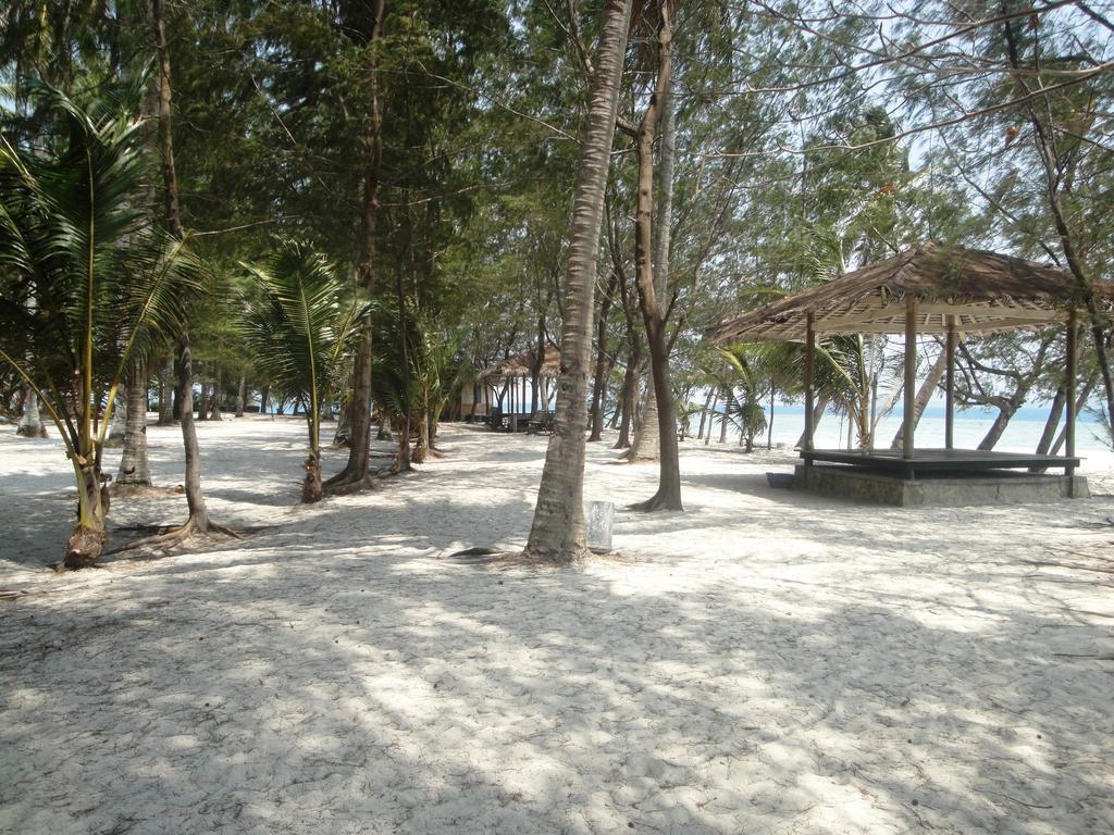 Menjangan Resort Karimunjawa Oda fotoğraf